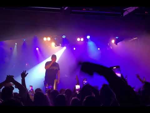 Sebastian Stakset/Kartellen uppträder Mina områden Live