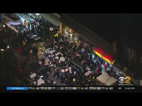 Hundreds Rally In Support Of Staten Island Bar Owner Who Defied Orange Zone Rules