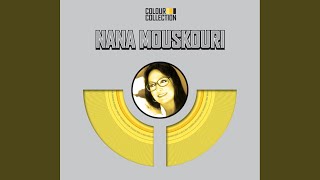 Kadr z teledysku En Aranjuez Con Mi Amor tekst piosenki Nana Mouskouri