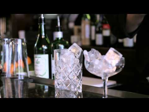 How to make a Dry Martini - DrinkSkool Cocktails