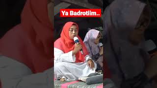 Download lagu Sholawatan ibu ibu jamaah Al Istiqomah  Mekar Asri Tulang Bawang Barat #shorts #sholawat mp3