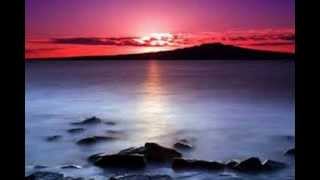 Love (always command) - Roberta Flack w/lyrics