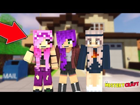 VADO A VIVERE CON LE MIE AMICHE! - MisteryCraft #1