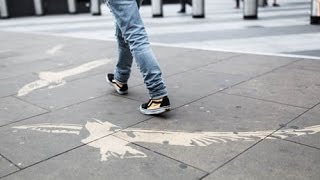 Keep Britain Tidy and Lidl #Street2Sea Clean Art Litter Campaign