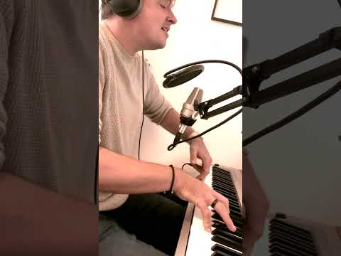 Tim Acke sings 'In The Wee Small Hours'