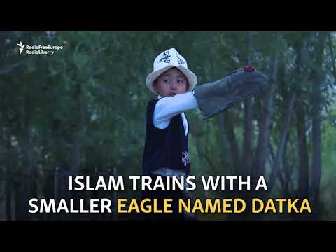Kyrgyz Eagle Whisperer Trains Next Generation Of Hunters