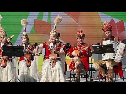 [4K] Springtime Nauryz Holiday Celebration Walk on Panfilov Street in Almaty, Kazakhstan! 💐