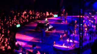 Billy Joel - Have Yourself A Merry Little Xmas/Scenes From an Italian Restaurant - MSG - 12/18/14