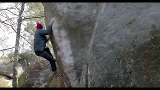 Video thumbnail of Synapses, 8a. Fontainebleau