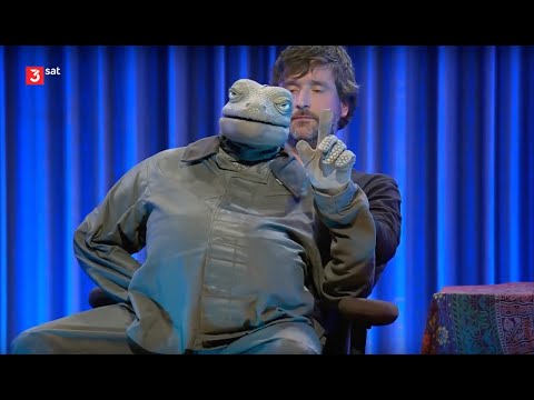 Michael Hatzius "ECHSOTERIK" (with the lizard, the pigs Steffi and Torsten, and the chicken)