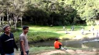 preview picture of video 'Hunua Falls,Prakash'