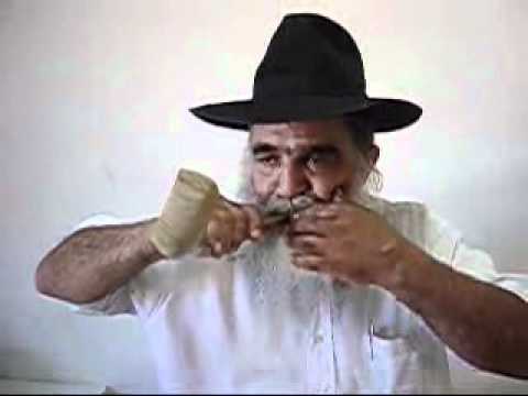 Listen the Shofar Rosh Hashanah Yom Kippur and the Jewish mo