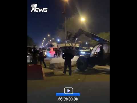 شاهد بالفيديو.. فتح شوارع الكاظمية من قبل القوات الأمنية بعد انتهاء زيارة الإمام الكاظم