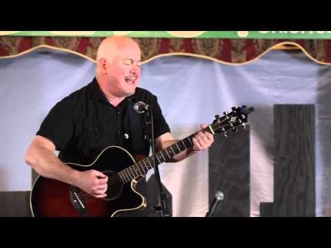 Jon Langford Performs Mekons 'Millionaire' on The Interview Show