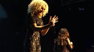 Little Big Town - Turn The Lights On + Little White Church (21st March 2017)