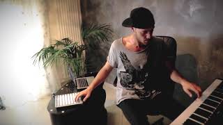 EMMIT FENN - PAINTING GREYS | Patrizio Ratto