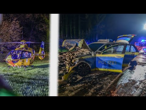 Streifenwagen auf Einsatzfahrt rast in Gegenverkehr: 5 Personen werden bei Frontalcrash verletzt