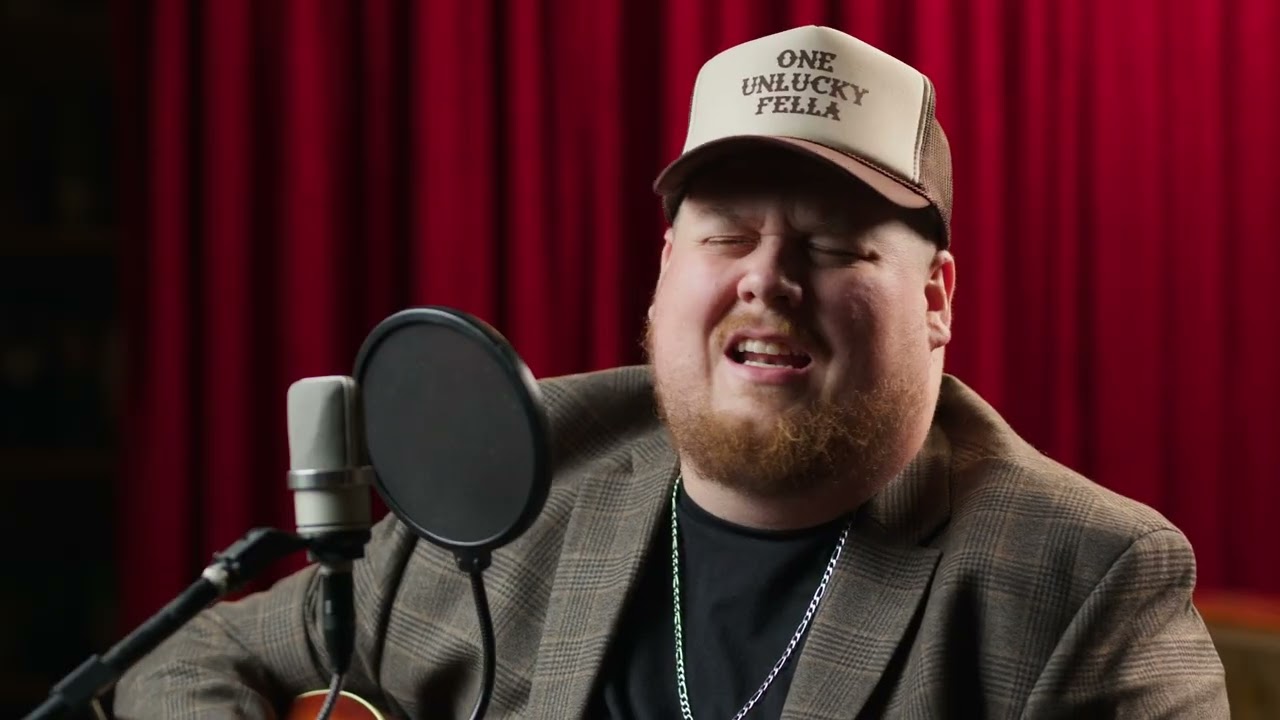 Troy Millette – “Dark Blue” (Live at the Venetian Soda Lounge)