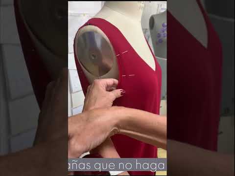 Limpiar Sisa sobre Maniquí #patronajeymoda #moda