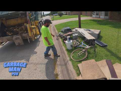 Garbage Truck Manual Bulk Trash Pickup | Rear Loader POV | 4K Full HD