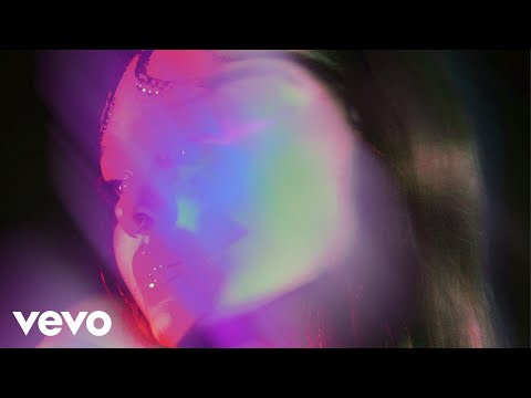 Carly Gibert - Beam Me Up (Audio)