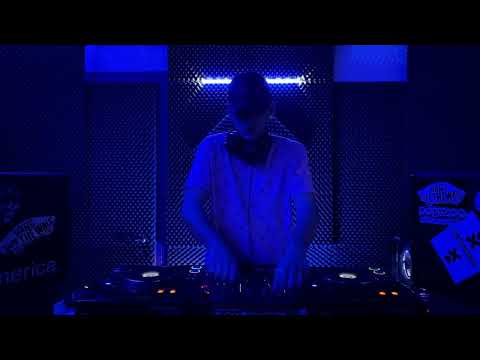 Darkroom Podcast #005 - Kontrol Hax / Drum and Bass 2022