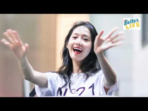 Chinese Fans Sent Yoona Almost 1 Billion Messages For Her Birthday