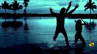 Luis Fonsi &amp; Juan Luis Guerra   -- Llegaste Tú [ENG subtitles]