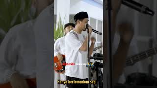 Download lagu TIARA - KRIS NGAMEN VALDY NYONK ZINIDIN ZIDAN. mp3