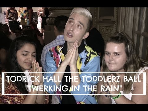 Twerking in the Rain - Todrick Hall (Live in Dallas)
