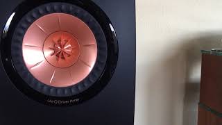 Mount Kimbie - Blue Train Lines feat King Krule