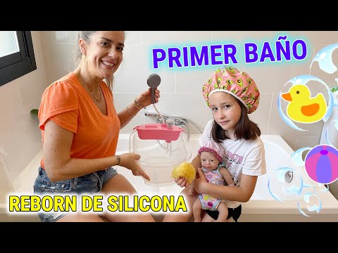 Bathing my silicone reborn baby for the first time! Martina has a good time.