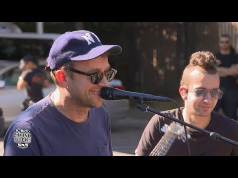 Thumbnail for Gorillaz - Acoustic Live at KROQ HD Radio Sound Space by Gorillaz