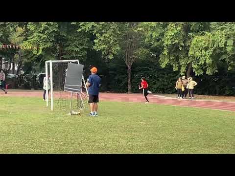1091212高雄市新莊國小運動會六年級400接力女生1組