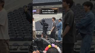 Download lagu BTS LOS ANGELES SOUNDCHECK D4 mp3