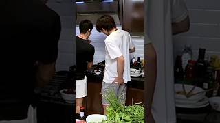 Pond is also an ordinary person 🙏✌️#pondphuwin #ppnaravit #safehouse #gmmtv #fyp