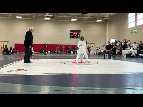 Kaliya Klise from Ryoku Judo Club winning by Ippon and a Gold Medal