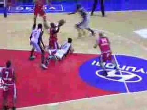 13 26-10-07 Luik-BCO - Rommelige actie, maar Green rondt moo