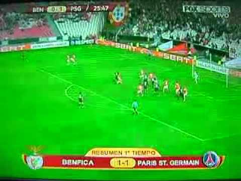 UEL  Benfica 1 - 1 Paris SG. (First Half).flv