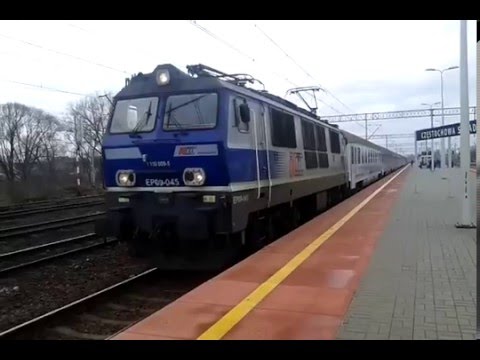 EP09-045 IC 7200 SIEMIRADZKI Poznań Główny - Kraków Główny na stacji Częstochowa Stradom