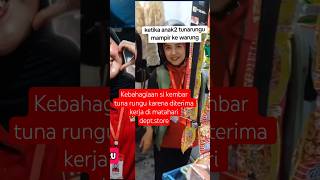 Download lagu Kebahagiaan si kembar tuna rungu karena diterima kerja di matahari dept.store#kembar#tunarungu mp3