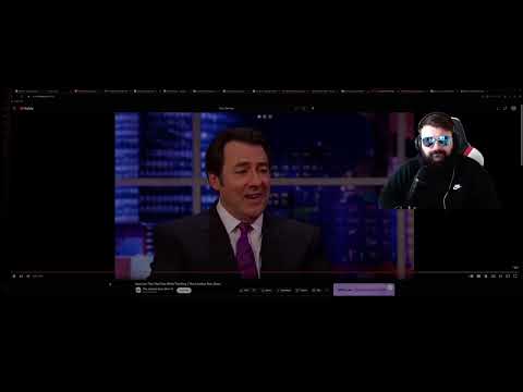 Lizzo Twerks while playing the flute reaction