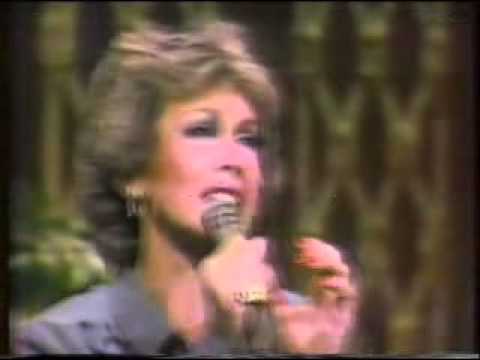 CECILIA BRACAMONTE    Desconsuelo