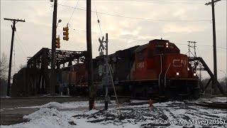 preview picture of video 'CN 5468 Leading Freight Across River Raisin 1-24-15'