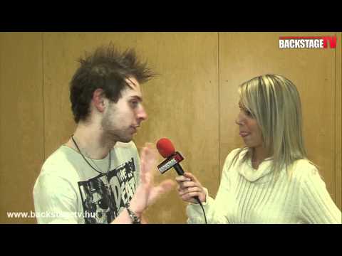 Összejöhet-e Király L. Norbi és Angelina Jolie? - BackStage TV - www.backstagetv.hu