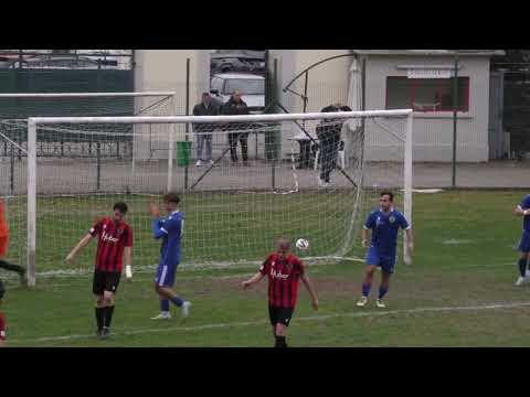 Omegna ferma il Cossato