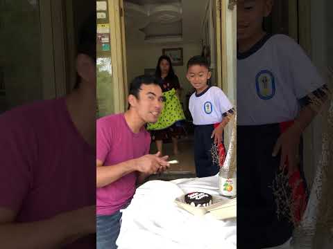 Dia suka belajar #funny #tipeketawa #comedy #shopeevidio #cake