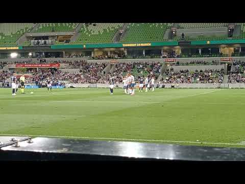 Stunning goal from Jason Davidson's free kick in FFA Cup final