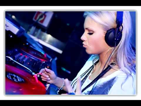 Menini & Viani - What U R (Original Mix) by dj lobo