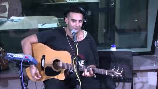 The So So Glos - "Diss Town" (Acoustic)